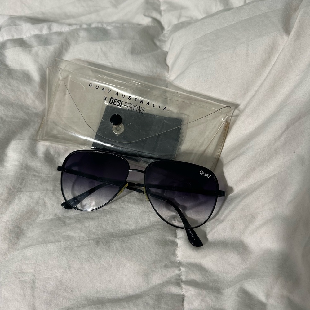 Quay Australia x Desi Perkins 'High Key' 62mm